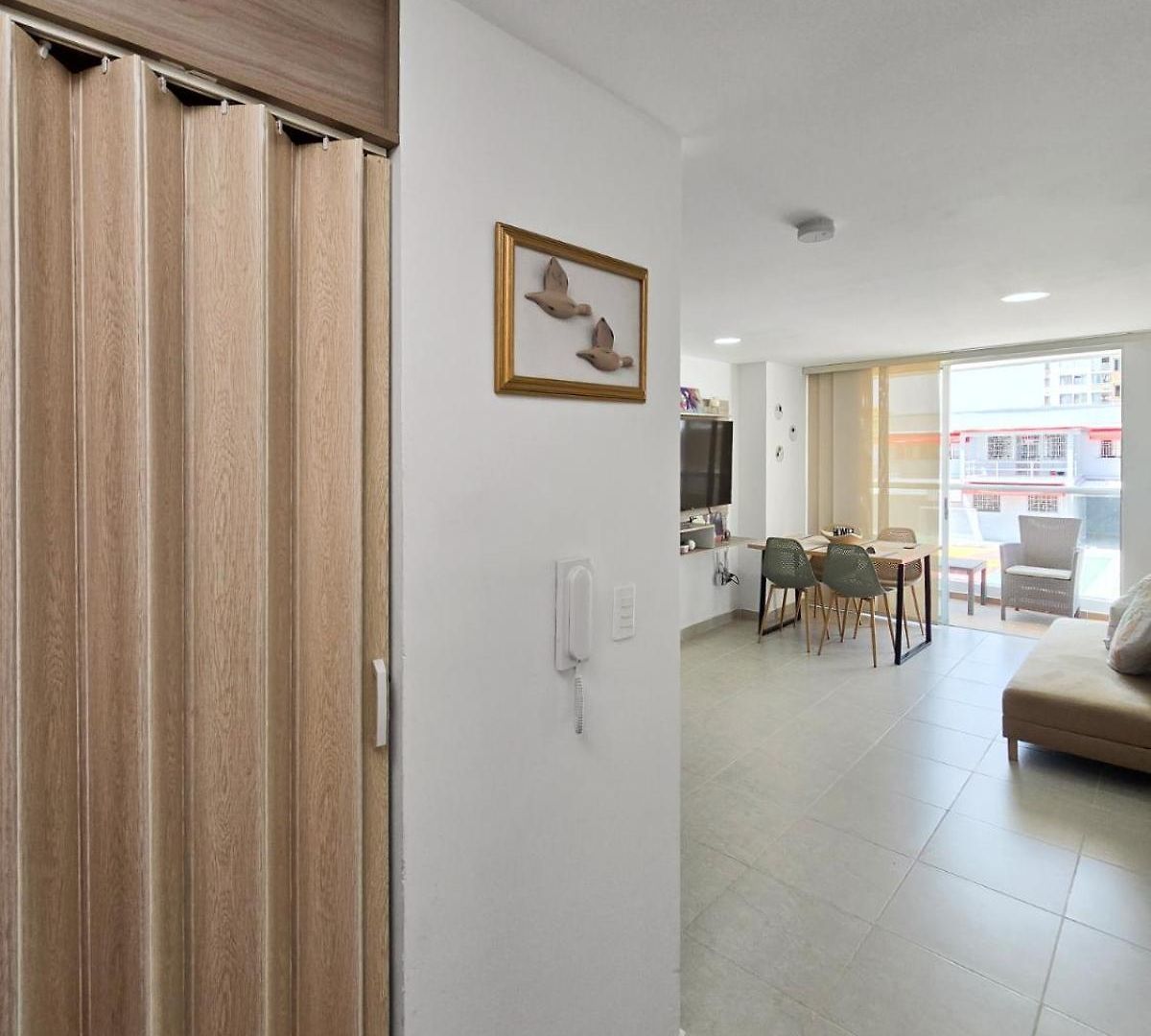 Elegancia Y Comodidad Cerca Del Mar Y Aeropuerto Apartamento *