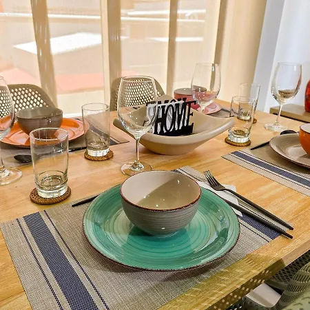 Elegancia Y Comodidad Cerca Del Mar Y Aeropuerto Apartamento Cartagena